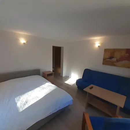 Przy Lesie Проживание в семье *