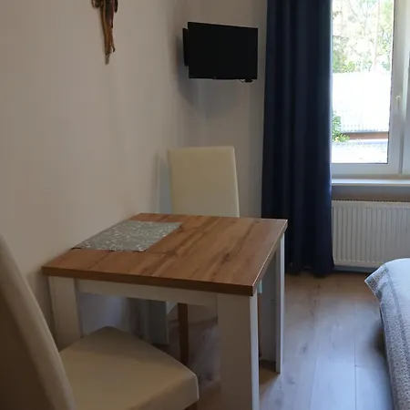 Przy Lesie Проживание в семье *