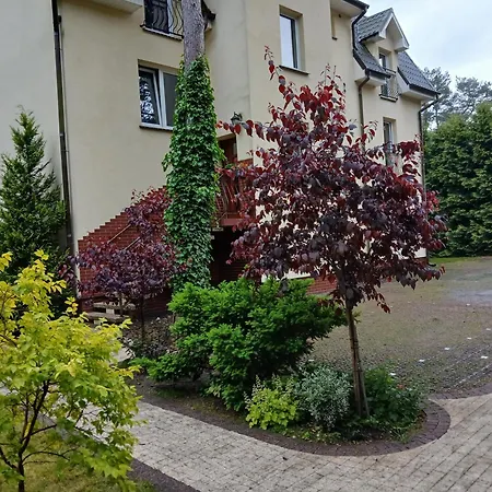 Przy Lesie Поберово