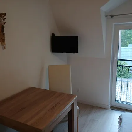 Przy Lesie Поберово