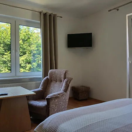 Dom Gościnny Przy Lesie Kwatera prywatna *