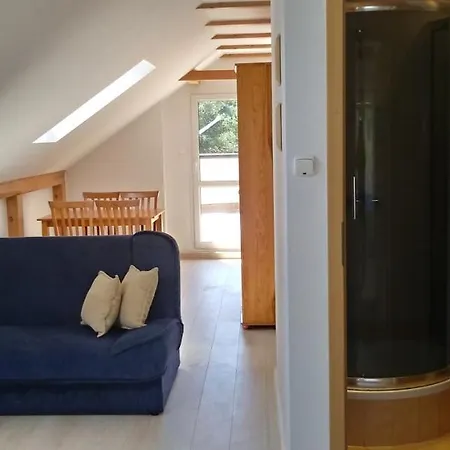 Przy Lesie Проживание в семье *