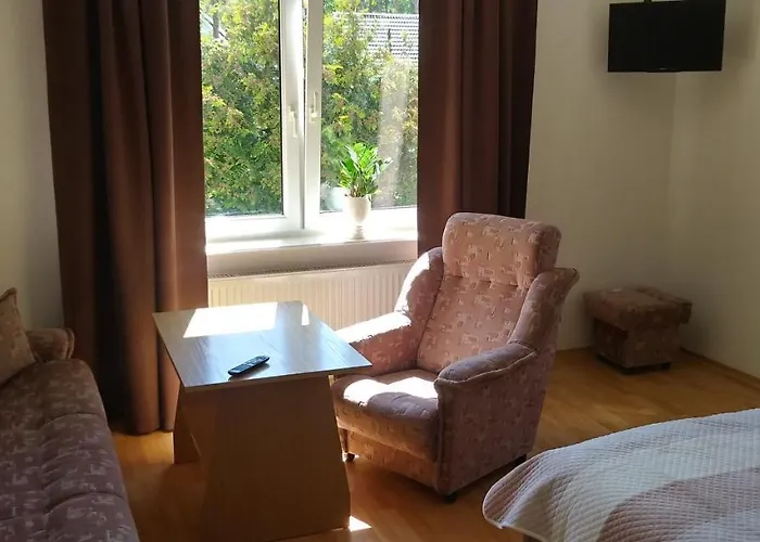 Przy Lesie Homestay *